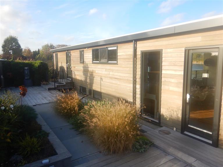 Insurance survey Houseboat - Weesp