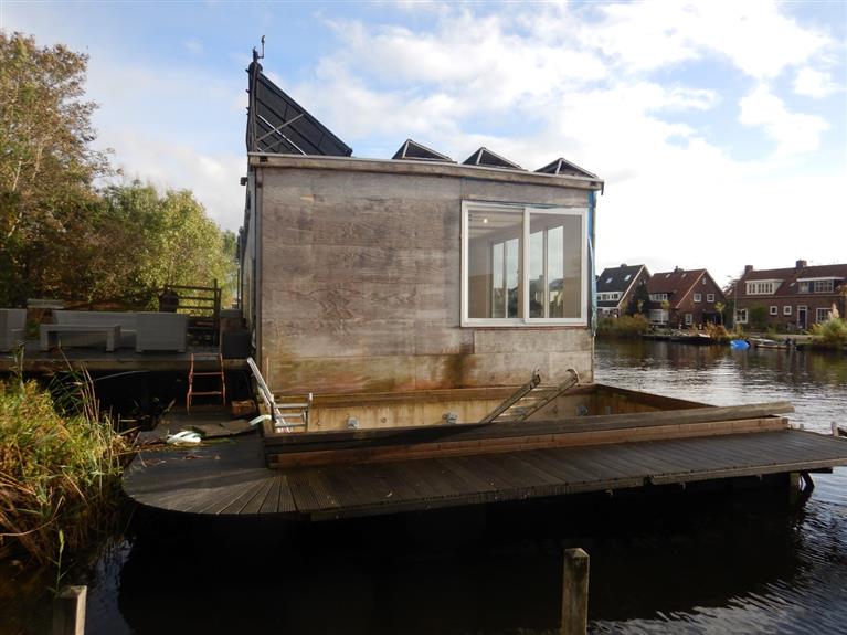 Valuation + visual technical inspection in one - houseboat - Zwarte pad Amsterdam
