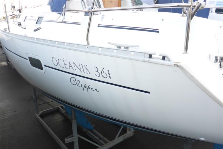 Beneteau Oceanis 36 / Sailing yacht